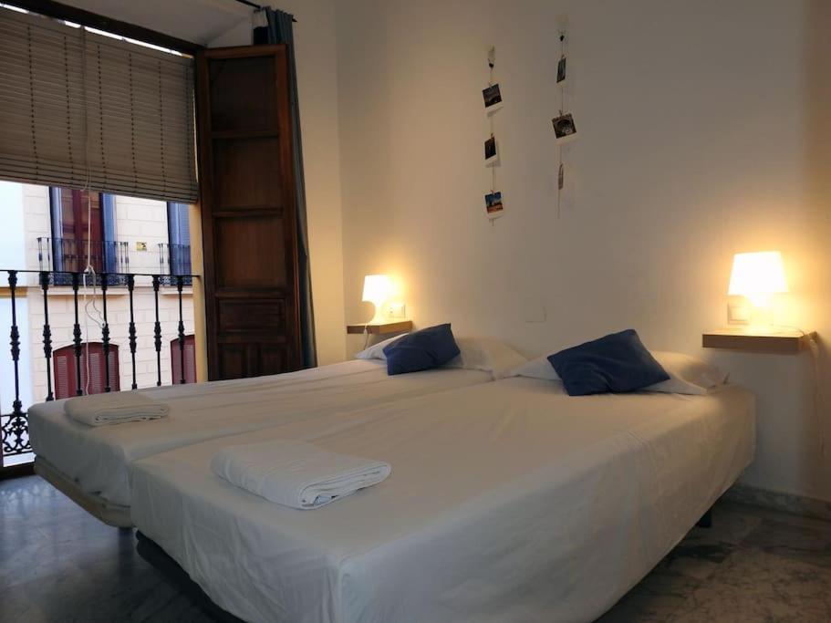 Apartamento En Sevilla Centro Con Vistas A La Plaza Alameda De Hercules - Hasta 6 Personas Exteriör bild